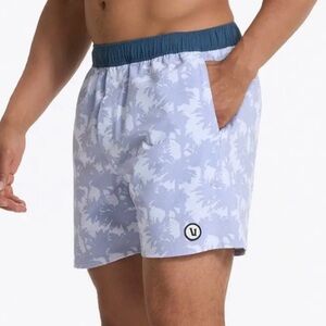 Vuori Cape Short Salt Multi Palm